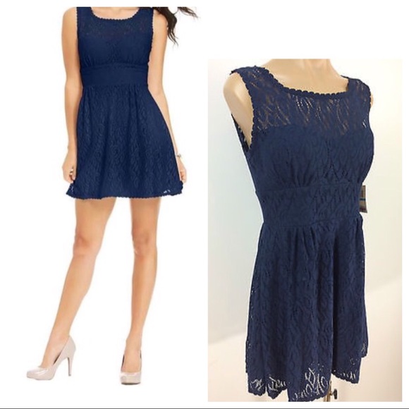 B Darlin Dresses & Skirts - 🆕 B Darlin Lace A-Line Illusion Dress NAVY BLUE